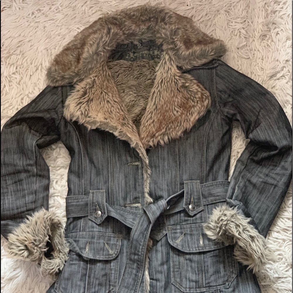 Faux fur denim jacket